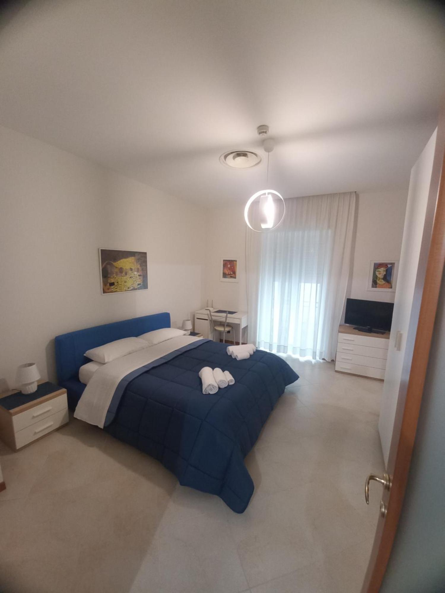 Appartamenti Le Gemme Napoli Esterno foto