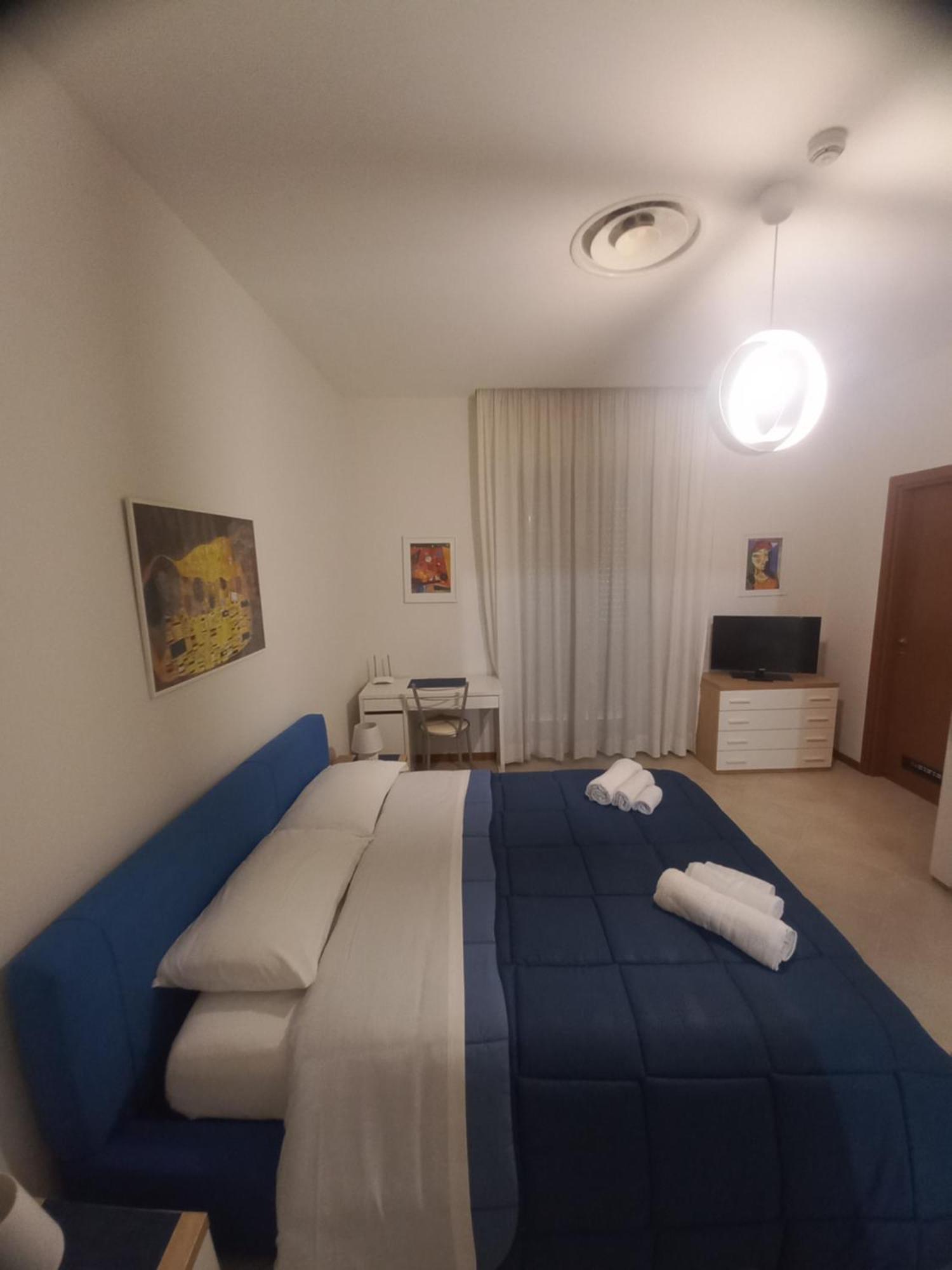 Appartamenti Le Gemme Napoli Esterno foto
