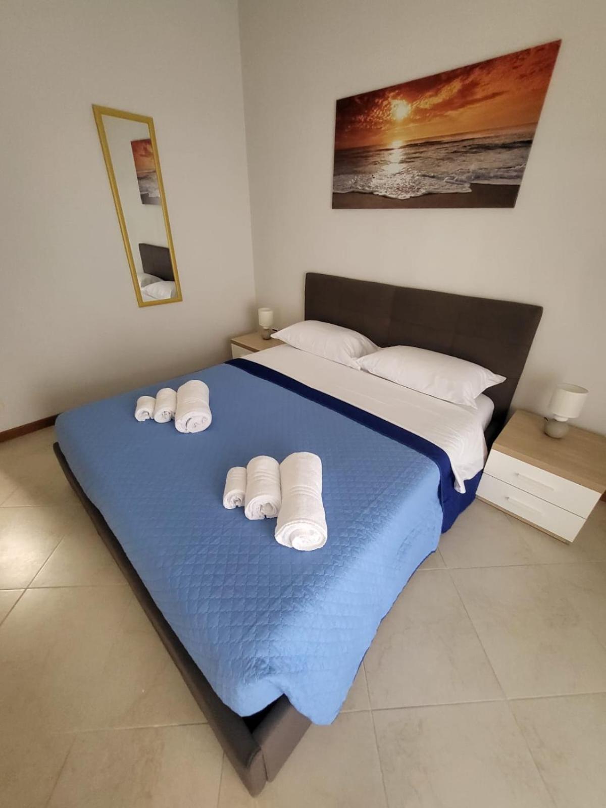 Appartamenti Le Gemme Napoli Esterno foto