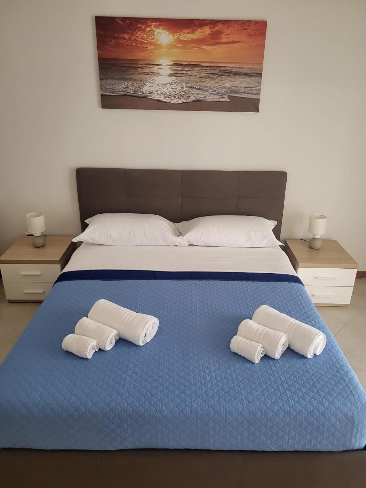 Appartamenti Le Gemme Napoli Esterno foto
