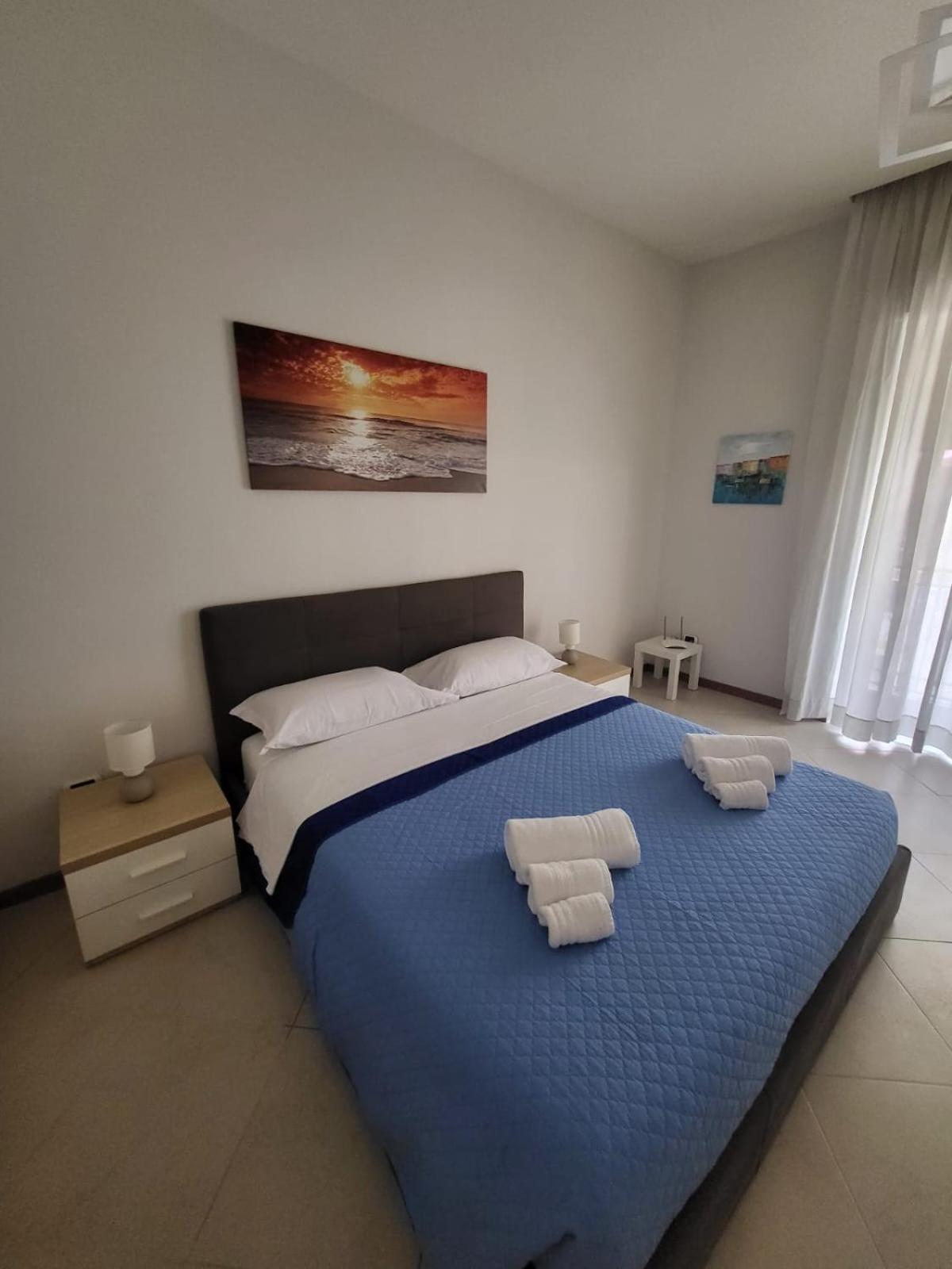Appartamenti Le Gemme Napoli Esterno foto
